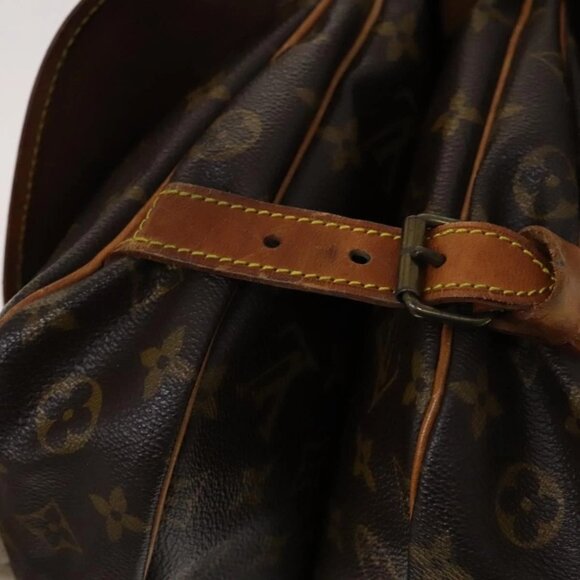 LOUIS VUITTON Monogram Saumur 30 Shoulder Bag M42256 LV Auth 115416 - Picture 11 of 16
